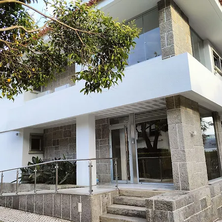 Embaixada Da 3* Cascais